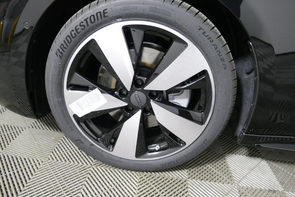 New 2026 Audi A5 Premium Plus AWD/4WD image 9