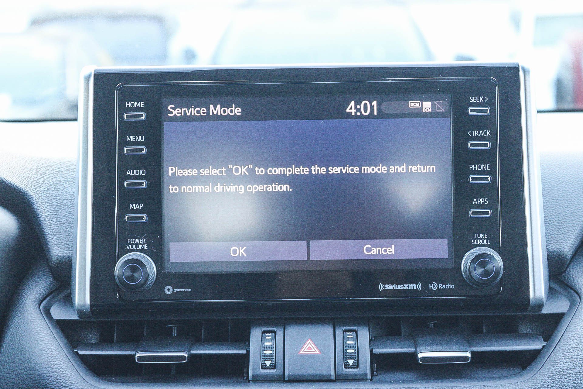 Certified 2021 Toyota RAV4 XSE w/ XSE Grade Weather Package AWD/4WD image 15