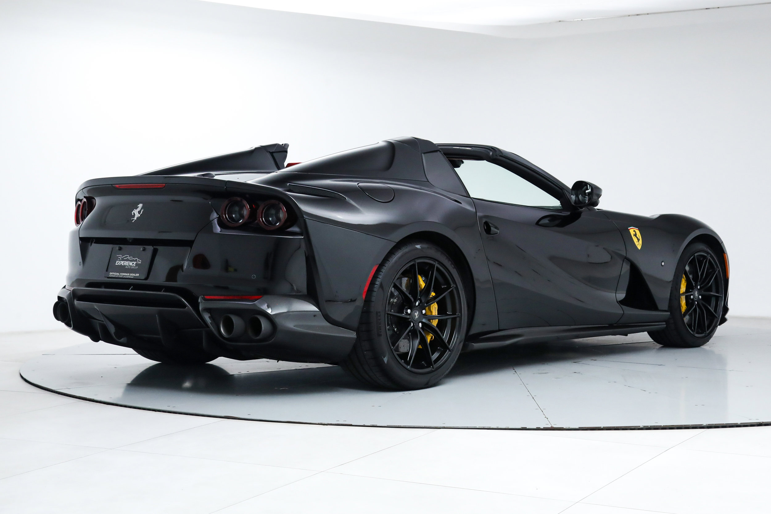 Certified 2023 Ferrari 812 GTS image 3