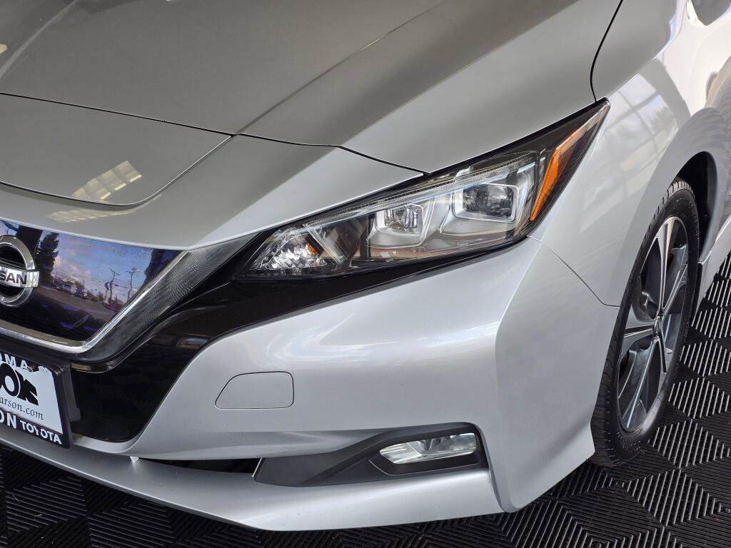 Used 2018 Nissan Leaf SL w/ SL Technology Package image 10