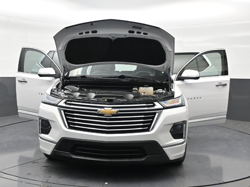 Used 2022 Chevrolet Traverse Premier FWD image 33
