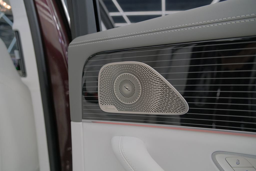 Used 2022 Mercedes-Benz Maybach GLS 600 4MATIC image 49