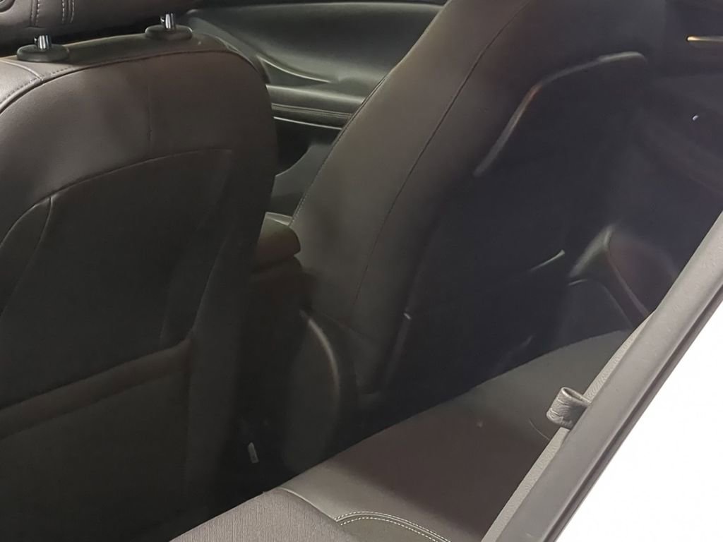 Used 2020 Buick Encore GX Preferred w/ Cold Weather Comfort Package image 22