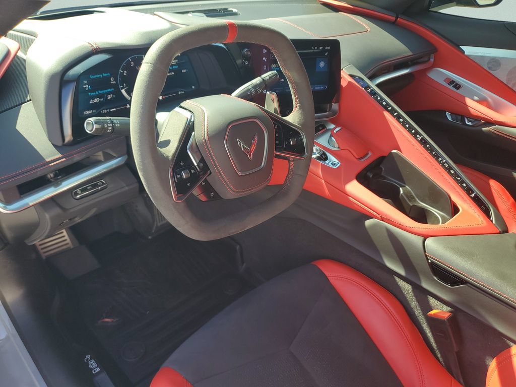 Used 2025 Chevrolet Corvette Stingray Preferred Conv w/ Z51 Performance Package RWD image 10