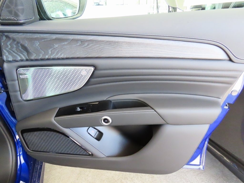 New 2024 Maserati Grecale GT image 15