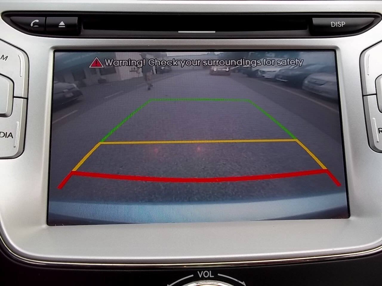 Used 2012 Hyundai Elantra Limited w/ Technology Pkg 5 FWD image 8