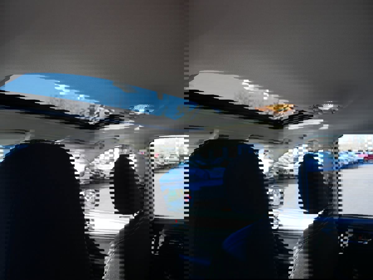 Used 2017 Subaru Legacy 2.5i Premium w/ Moonroof Package image 23