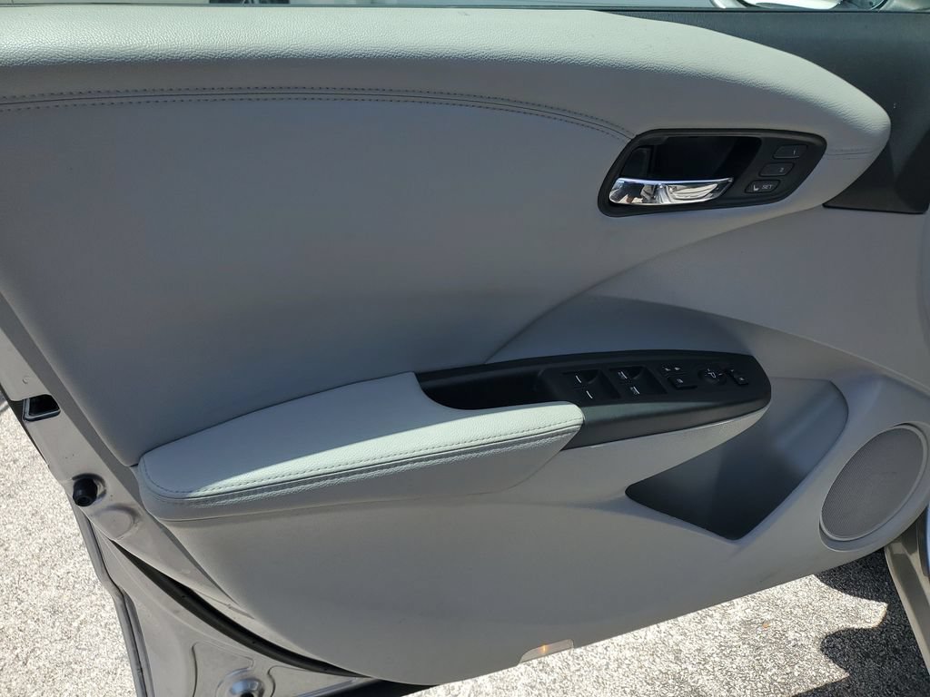 Used 2018 Acura RDX w/ Technology Package FWD image 17