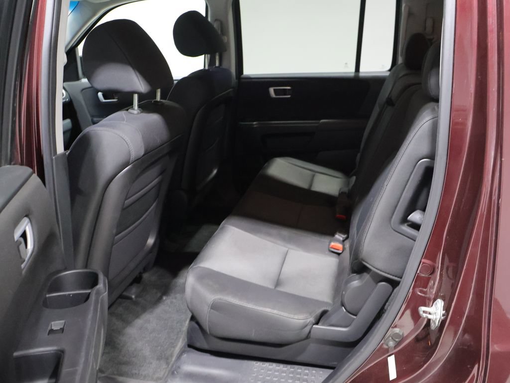 Used 2011 Honda Pilot EX image 17