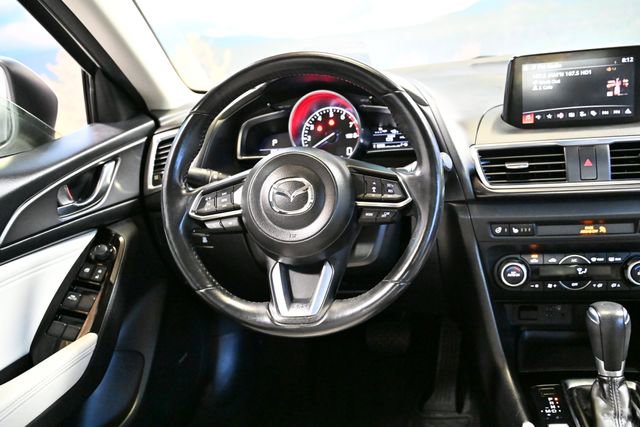 Used 2018 MAZDA MAZDA3 Grand Touring w/ Premium Equipment Package image 46