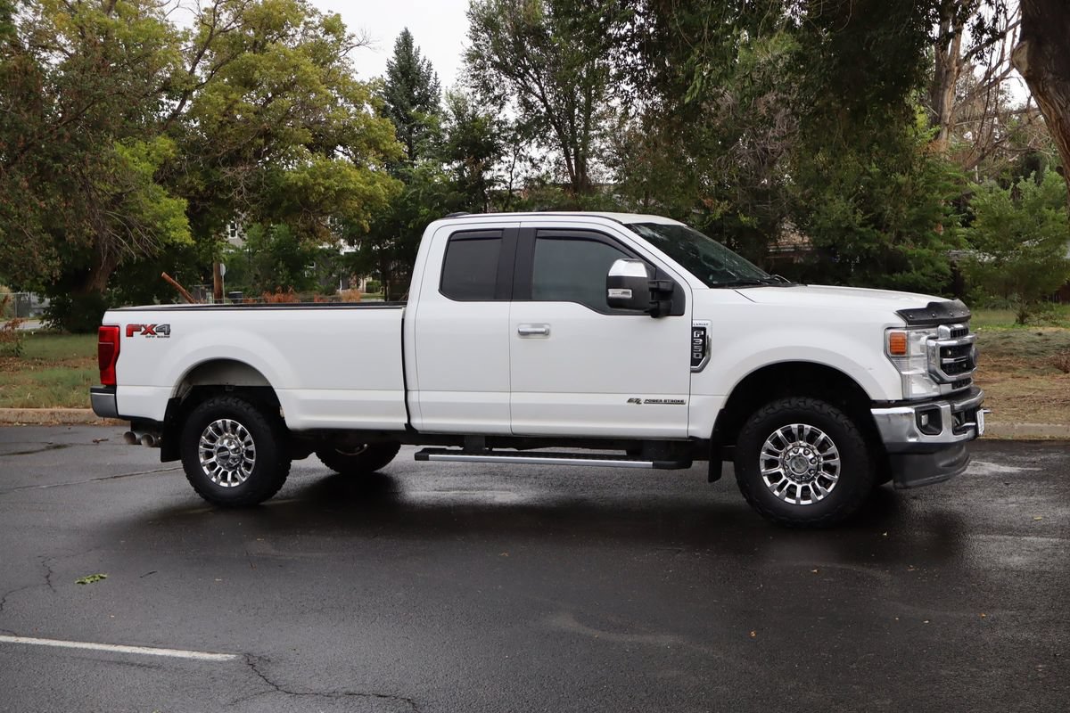 Used 2020 Ford F350 Lariat w/ Chrome Package AWD/4WD image 2