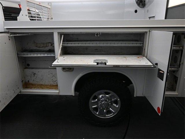Used 2024 RAM 3500 Tradesman w/ Chrome Appearance Group image 19