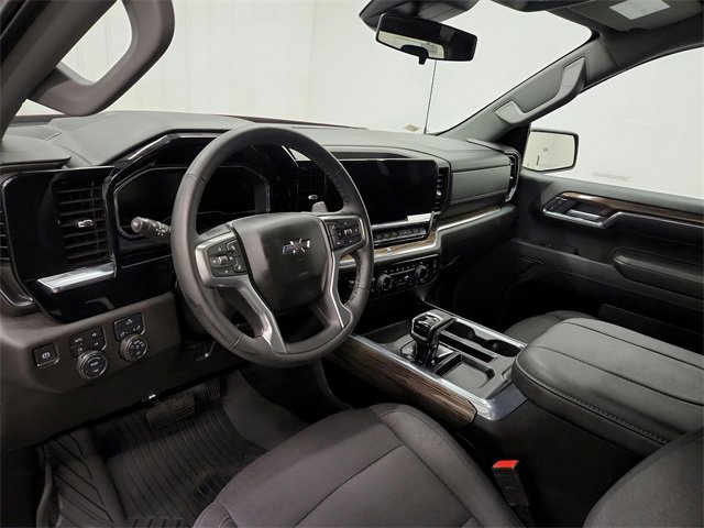 Used 2024 Chevrolet Silverado 1500 RST image 19