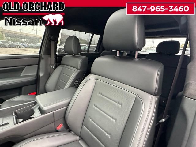 Used 2025 Hyundai Santa Fe Calligraphy AWD/4WD image 13