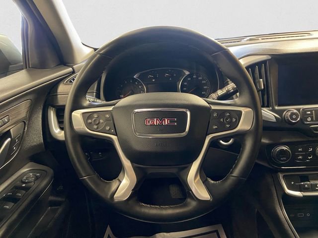 Used 2024 GMC Terrain SLT image 13