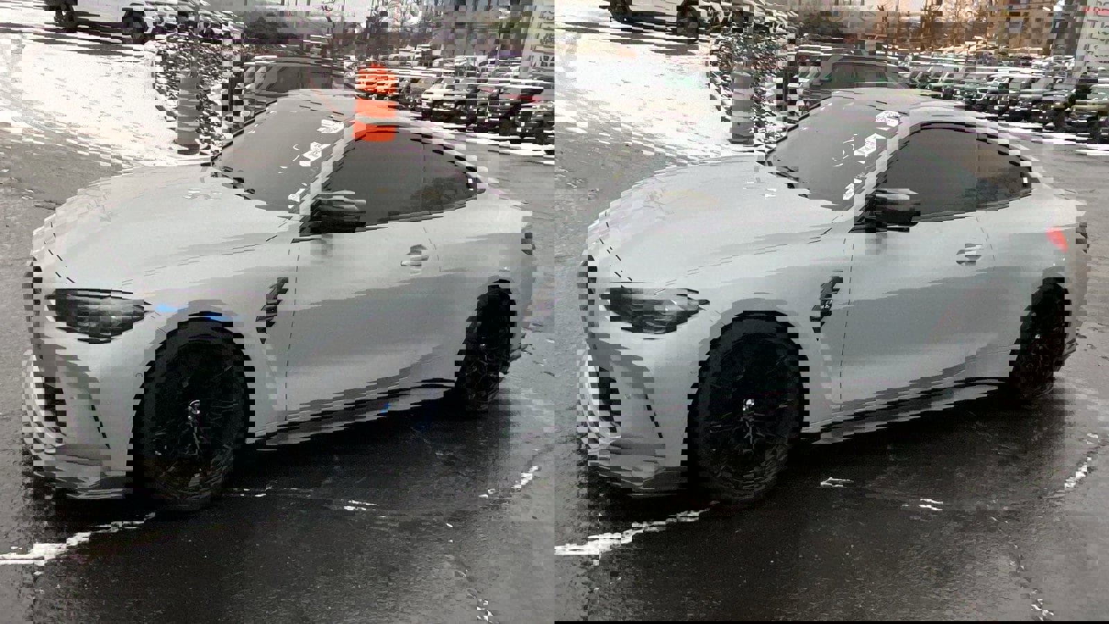 Used 2022 BMW M4 Coupe w/ M Carbon Exterior Package image 6