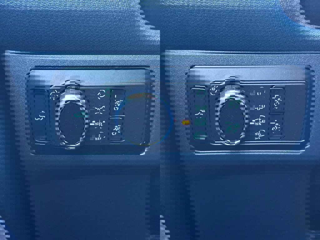 New 2026 Ford Maverick XLT w/ XLT Luxury Package image 25