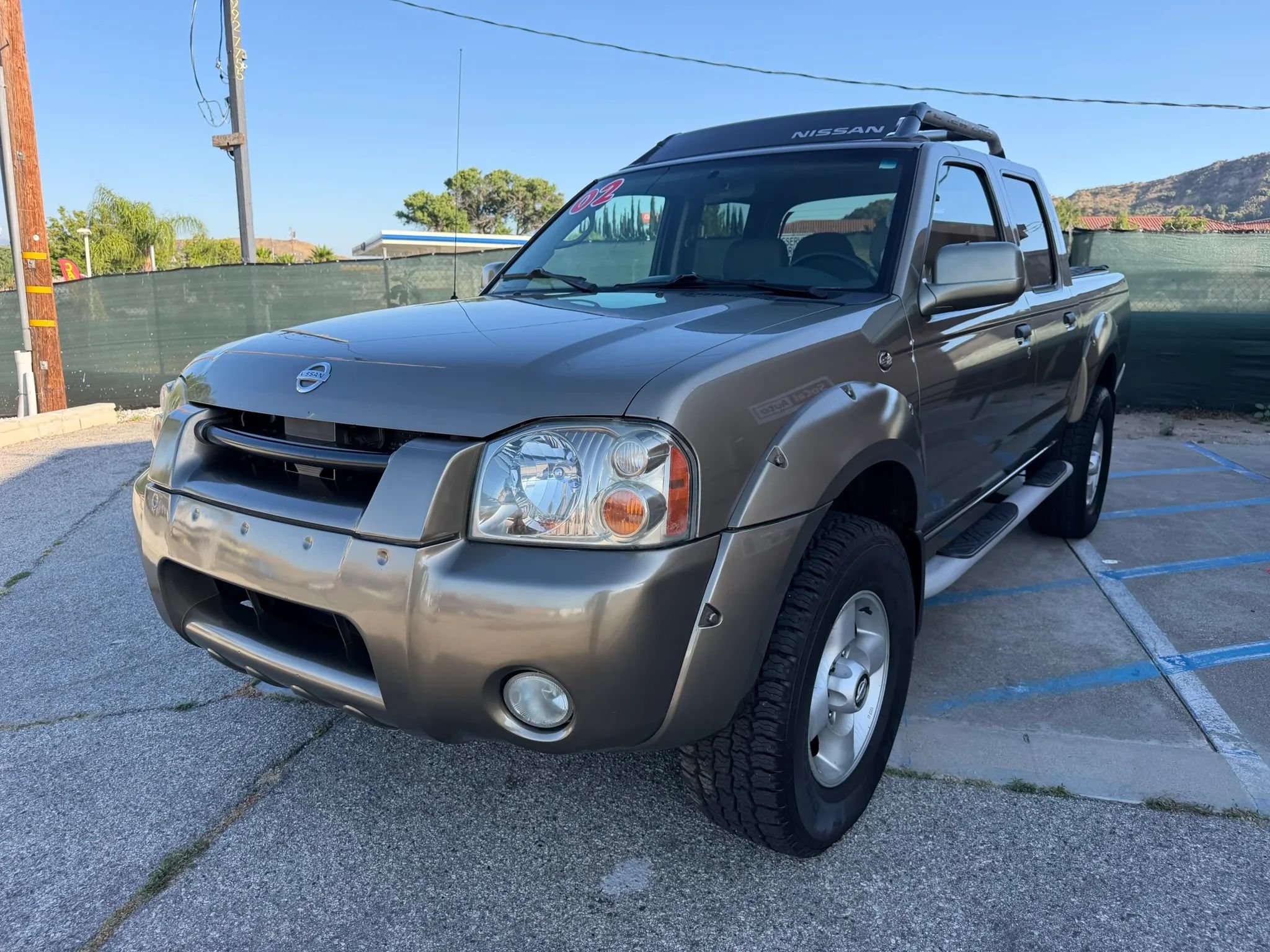 Used 2002 Nissan Frontier SE AWD/4WD image 7