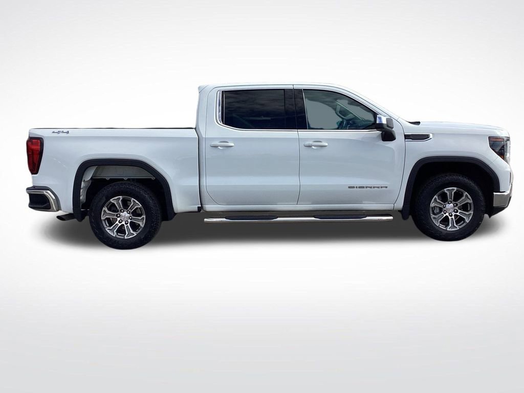 Used 2022 GMC Sierra 1500 SLE image 10