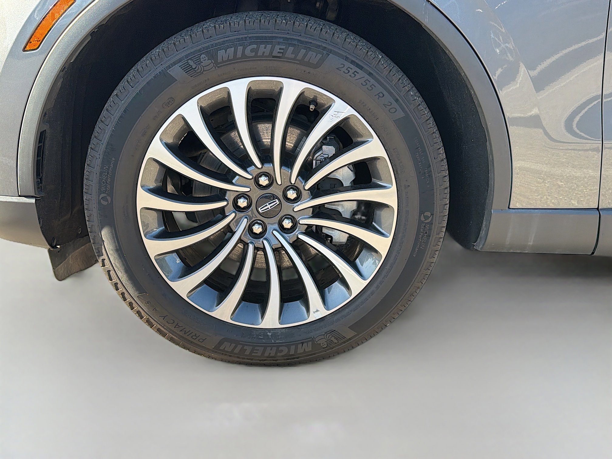 Used 2023 Lincoln Aviator Reserve AWD/4WD image 43