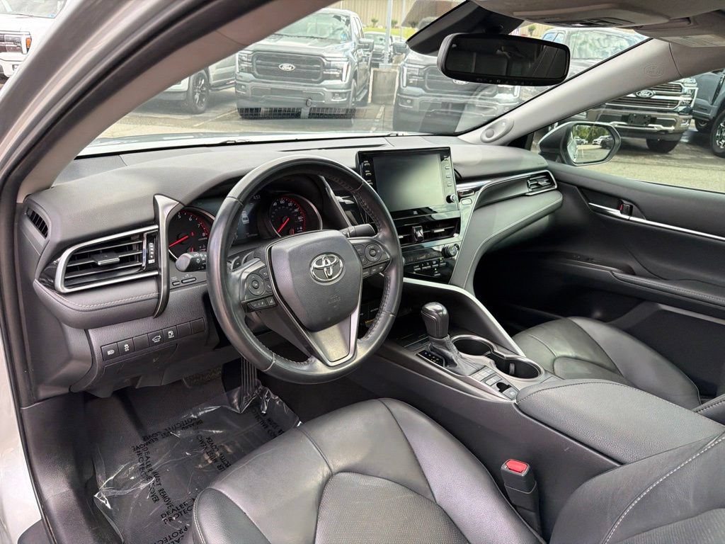 Used 2021 Toyota Camry XSE w/ Navigation Package FWD image 12