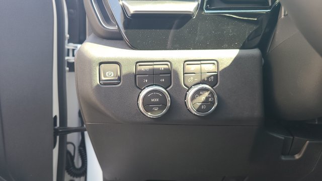 New 2026 GMC Sierra 1500 Elevation w/ Elevation Premium Package AWD/4WD image 12