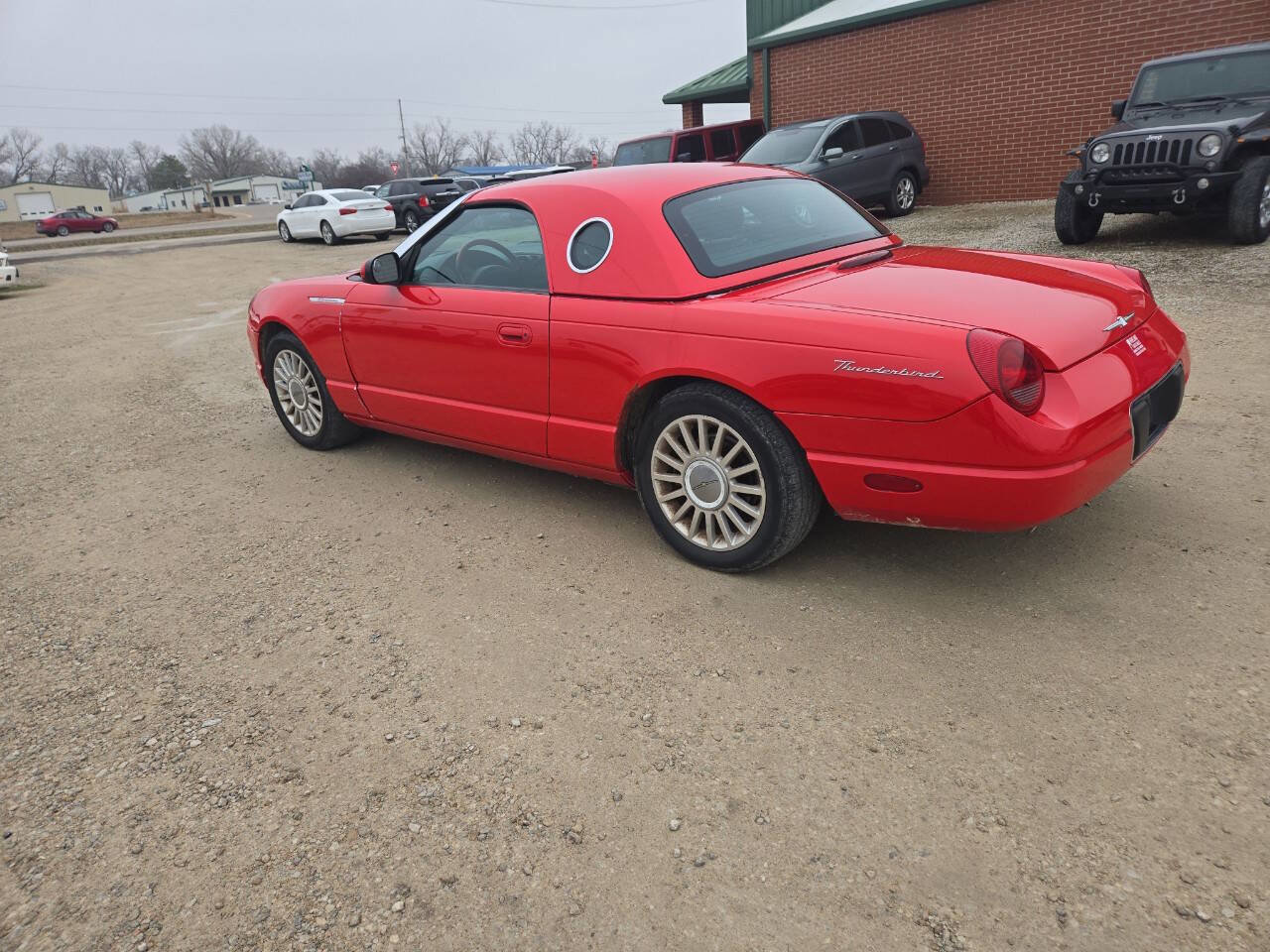 Used 2005 Ford Thunderbird Deluxe image 7