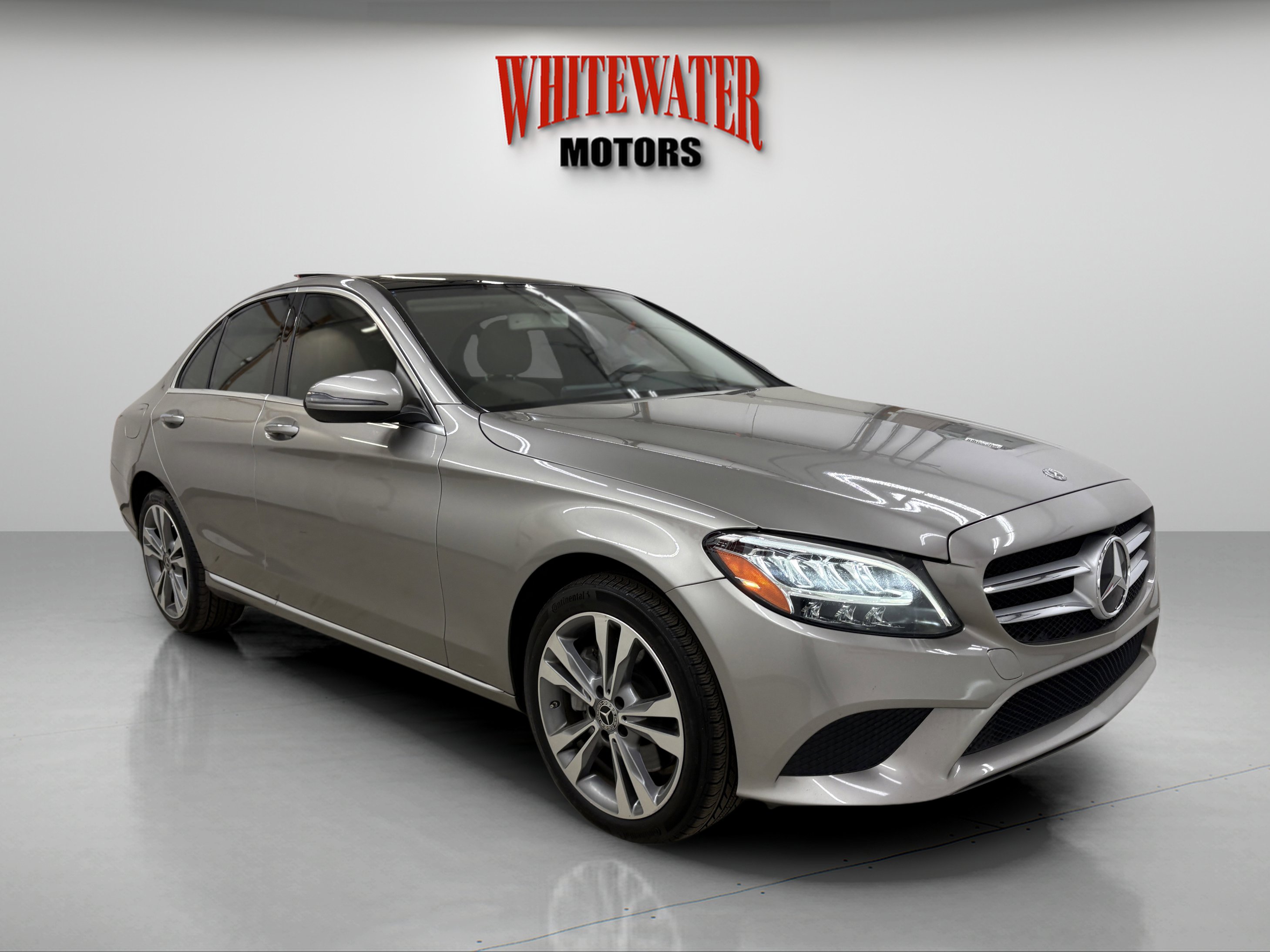 Used 2020 Mercedes-Benz C 300 4MATIC Sedan image 5