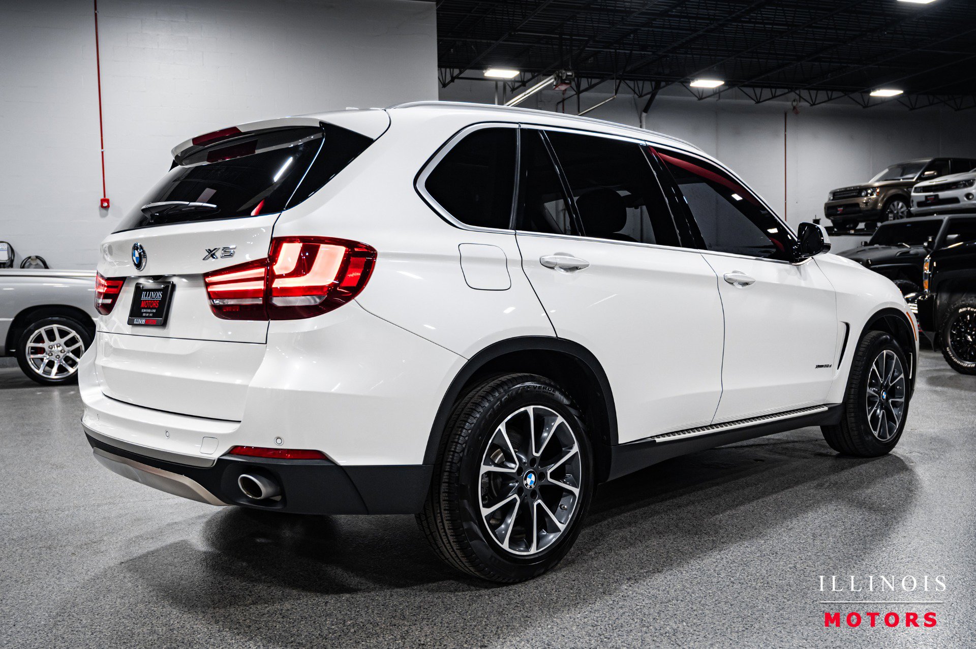 Used 2015 BMW X5 xDrive35d image 5