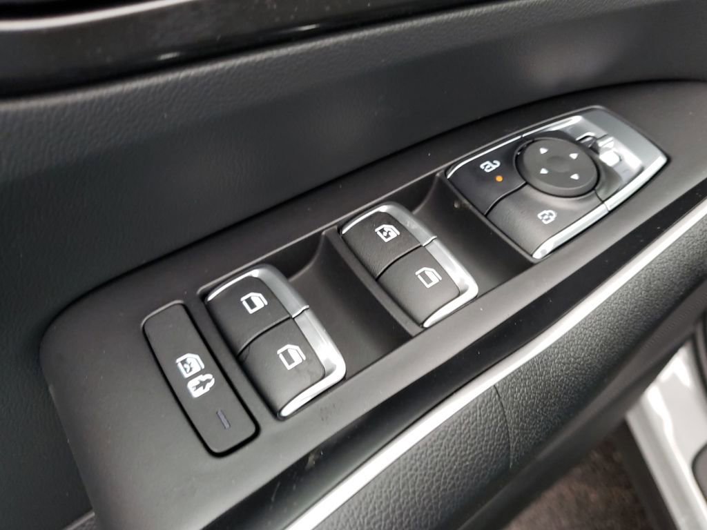 New 2026 Kia Sorento S w/ S Panoramic Sunroof Package AWD/4WD image 17