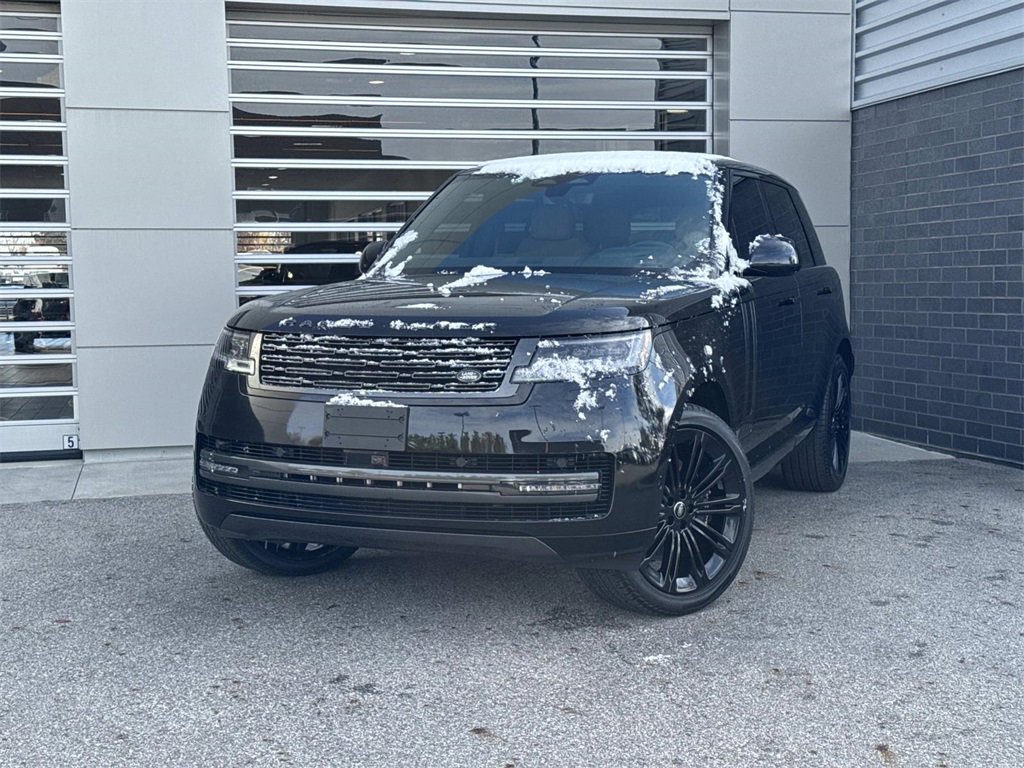 Used 2024 Land Rover Range Rover SE