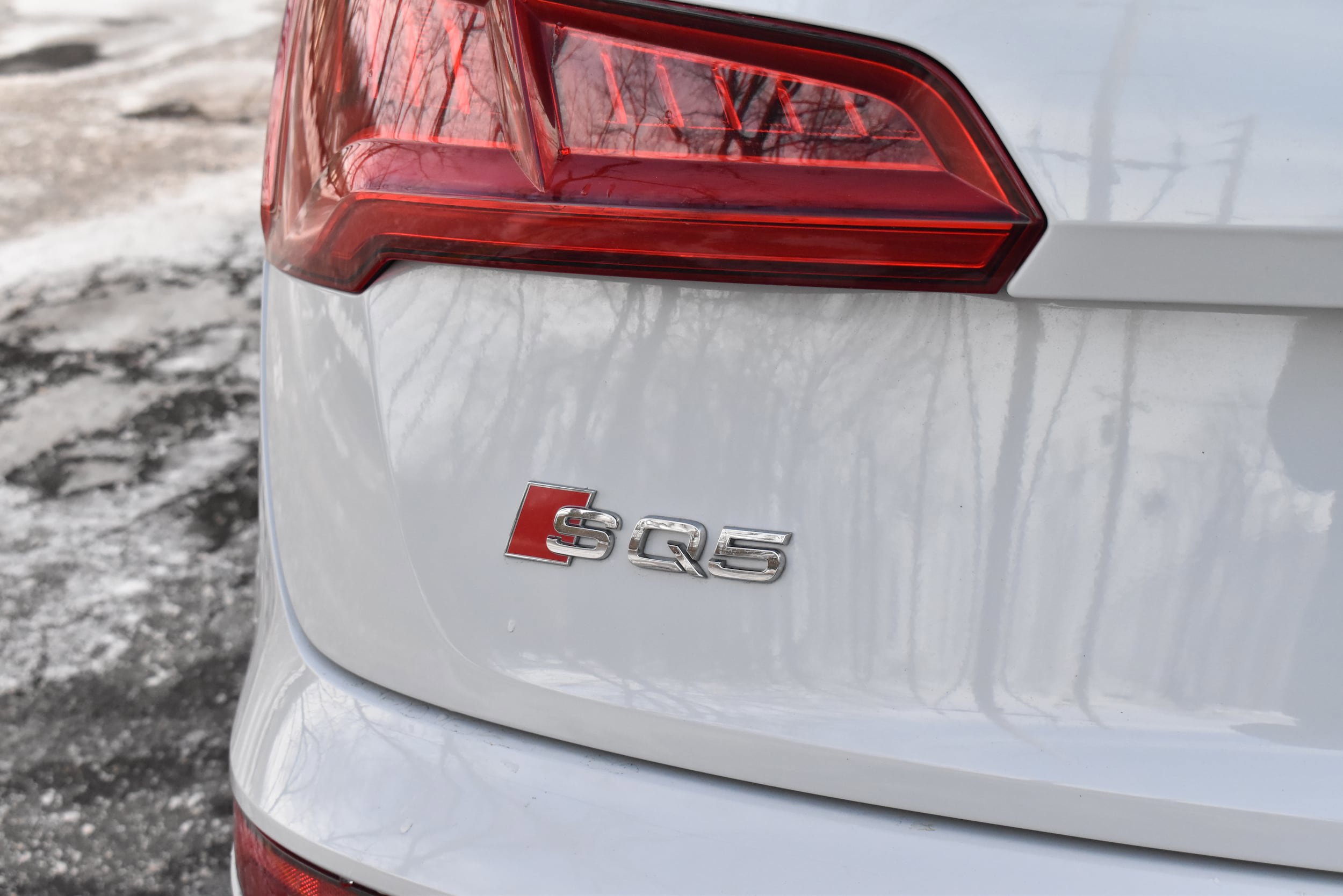 Used 2020 Audi SQ5 Premium Plus w/ Premium Plus Package image 15