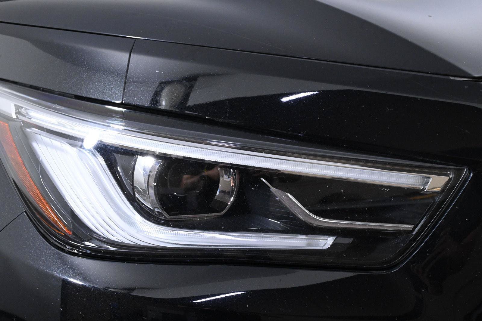 Used 2022 INFINITI QX80 Sensory w/ All-Season Package AWD/4WD image 9