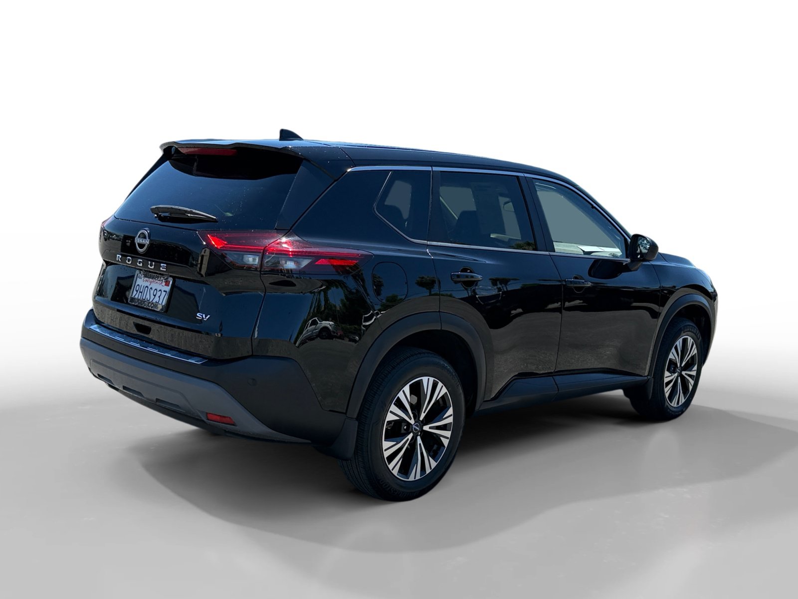 Used 2023 Nissan Rogue SV FWD image 5