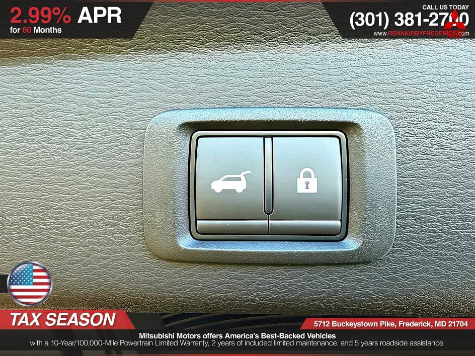 Used 2026 Mitsubishi Outlander Trail Edition image 8