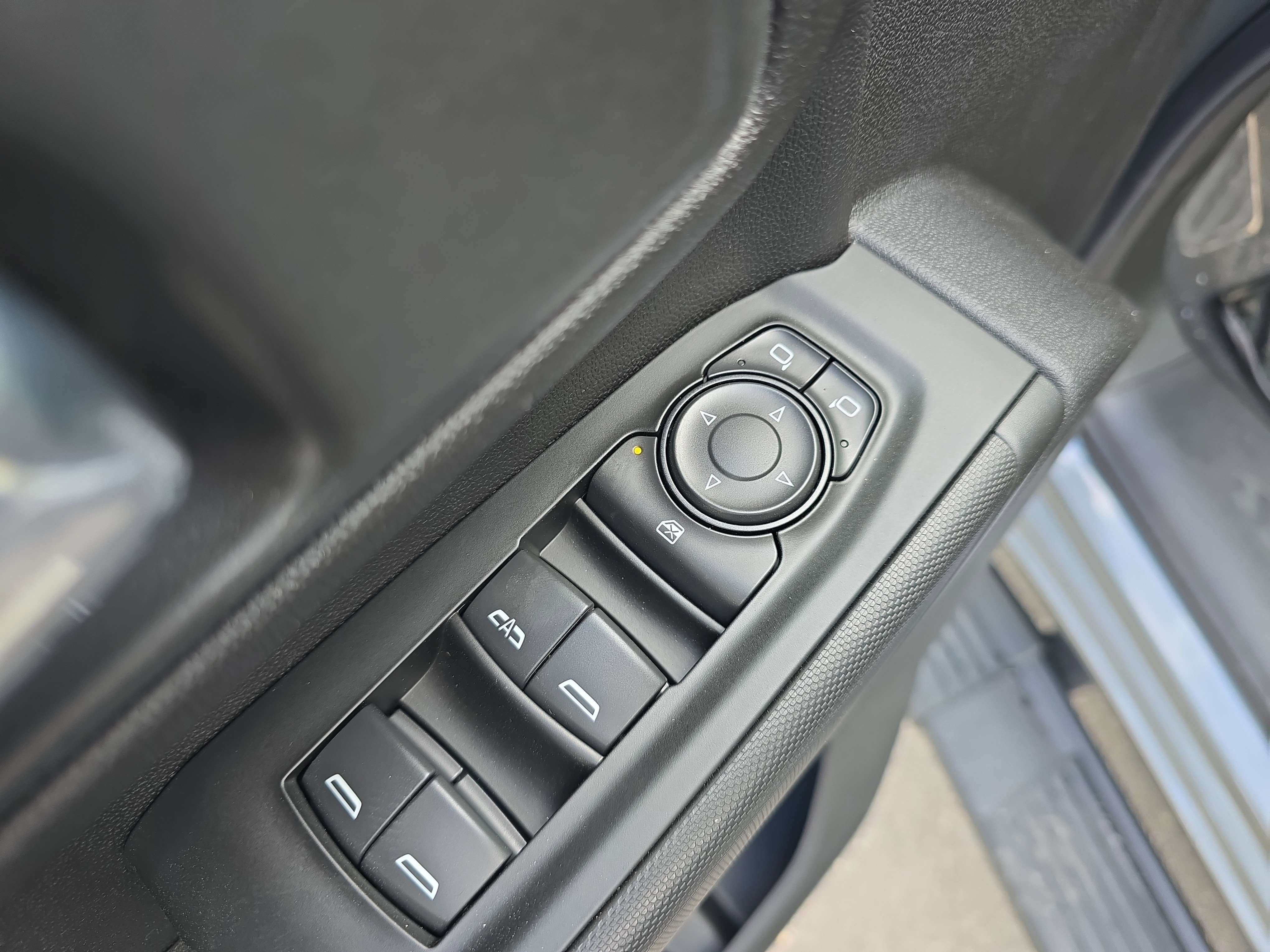 New 2026 GMC Sierra 2500 Pro w/ Convenience Package image 16