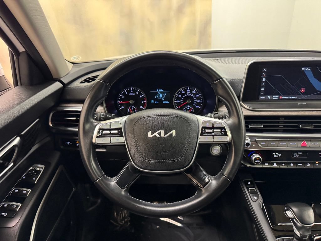 Used 2022 Kia Telluride EX FWD image 19