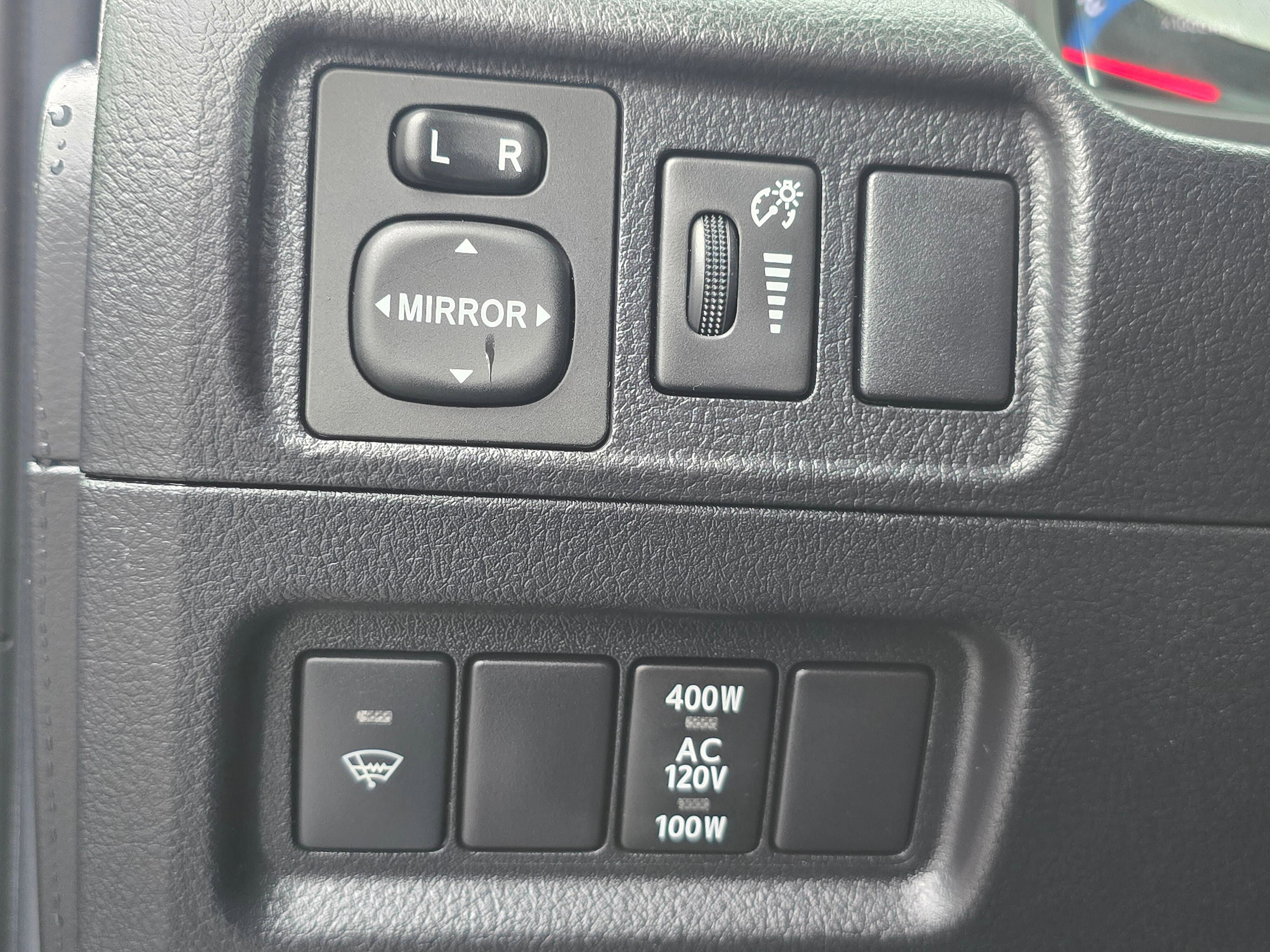 Used 2017 Toyota 4Runner SR5 Premium image 26