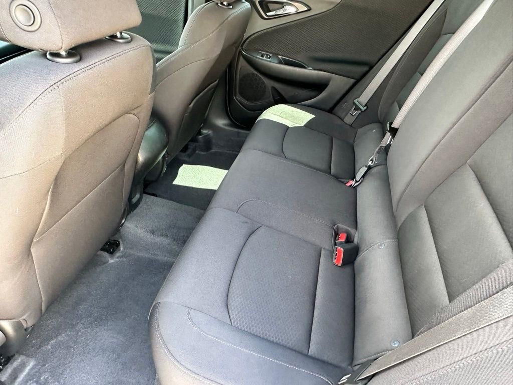 Used 2024 Chevrolet Malibu LS image 7
