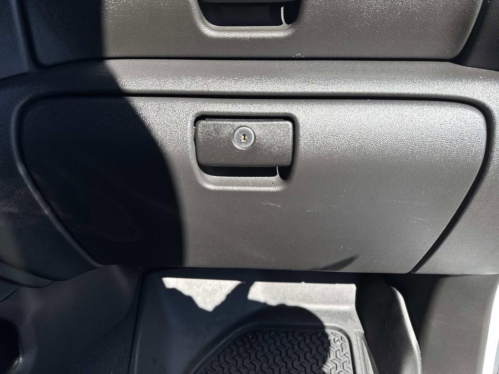 Used 2022 GMC Sierra 1500 AT4 w/ AT4 Premium Package image 17