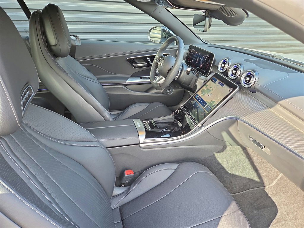 Used 2024 Mercedes-Benz CLE 300 4MATIC Cabriolet image 18