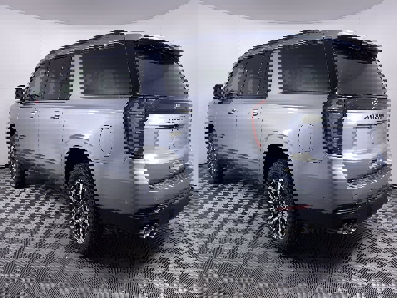 New 2026 Chevrolet Suburban Z71 w/ Comfort Package image 20