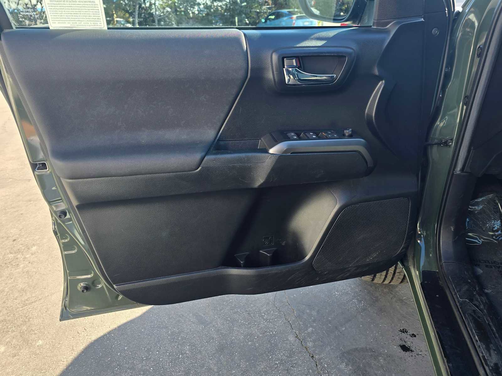 Used 2021 Toyota Tacoma TRD Off-Road image 21