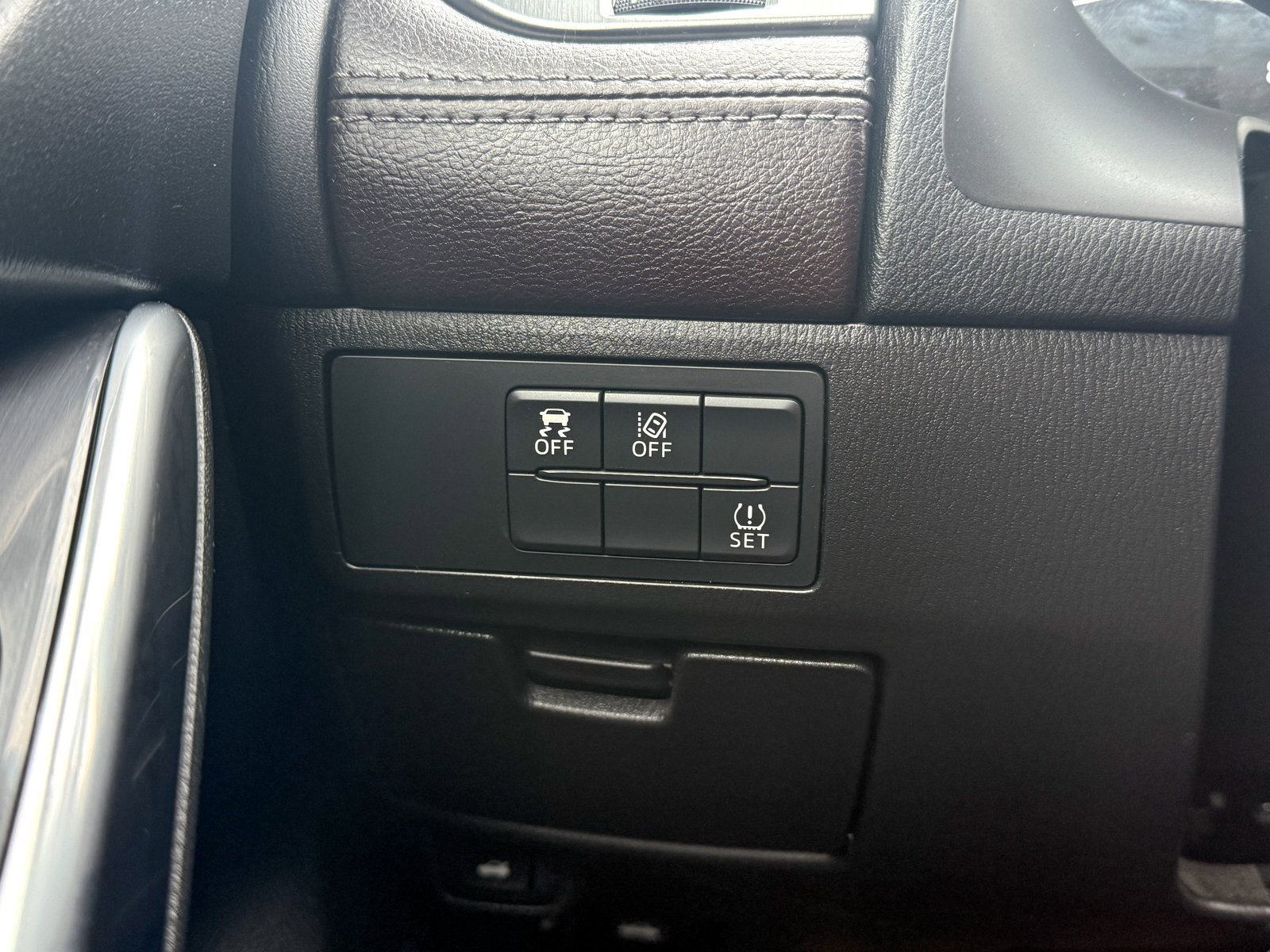 Used 2017 MAZDA MAZDA6 Grand Touring image 37