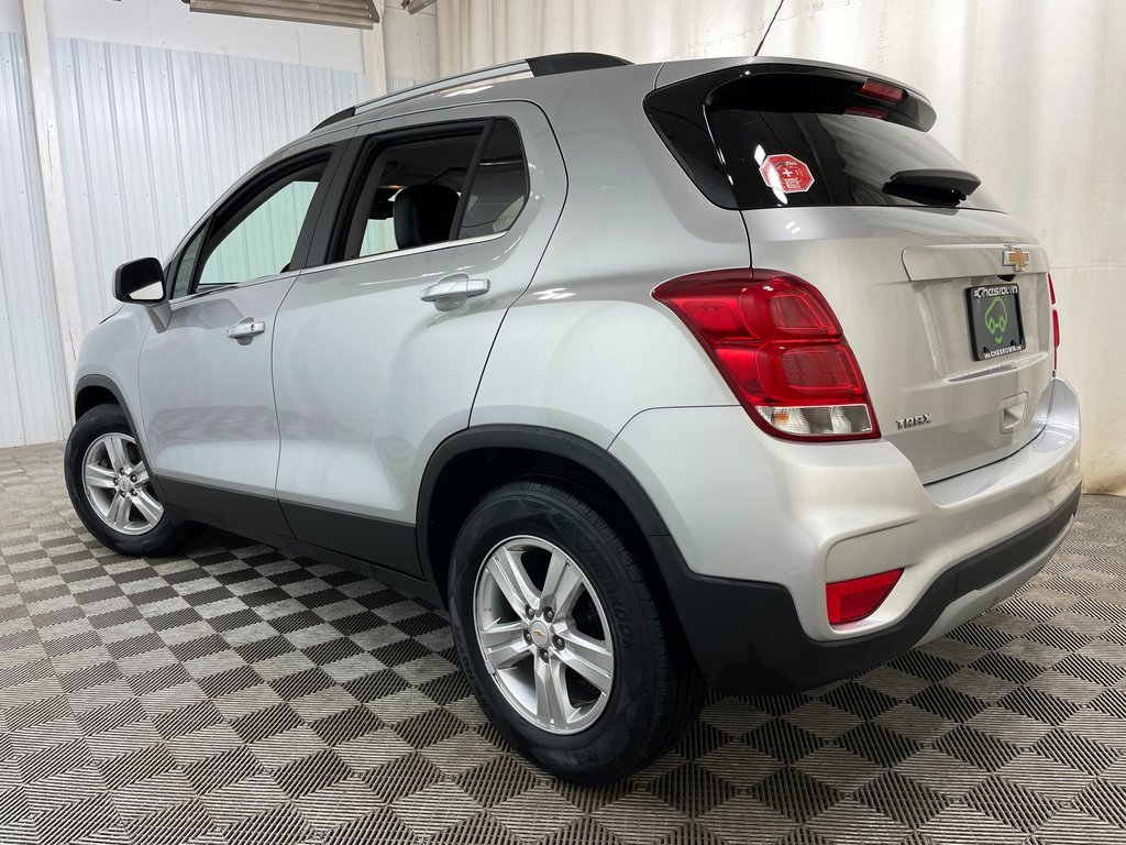 Certified 2019 Chevrolet Trax LT w/ LT Convenience Package image 41
