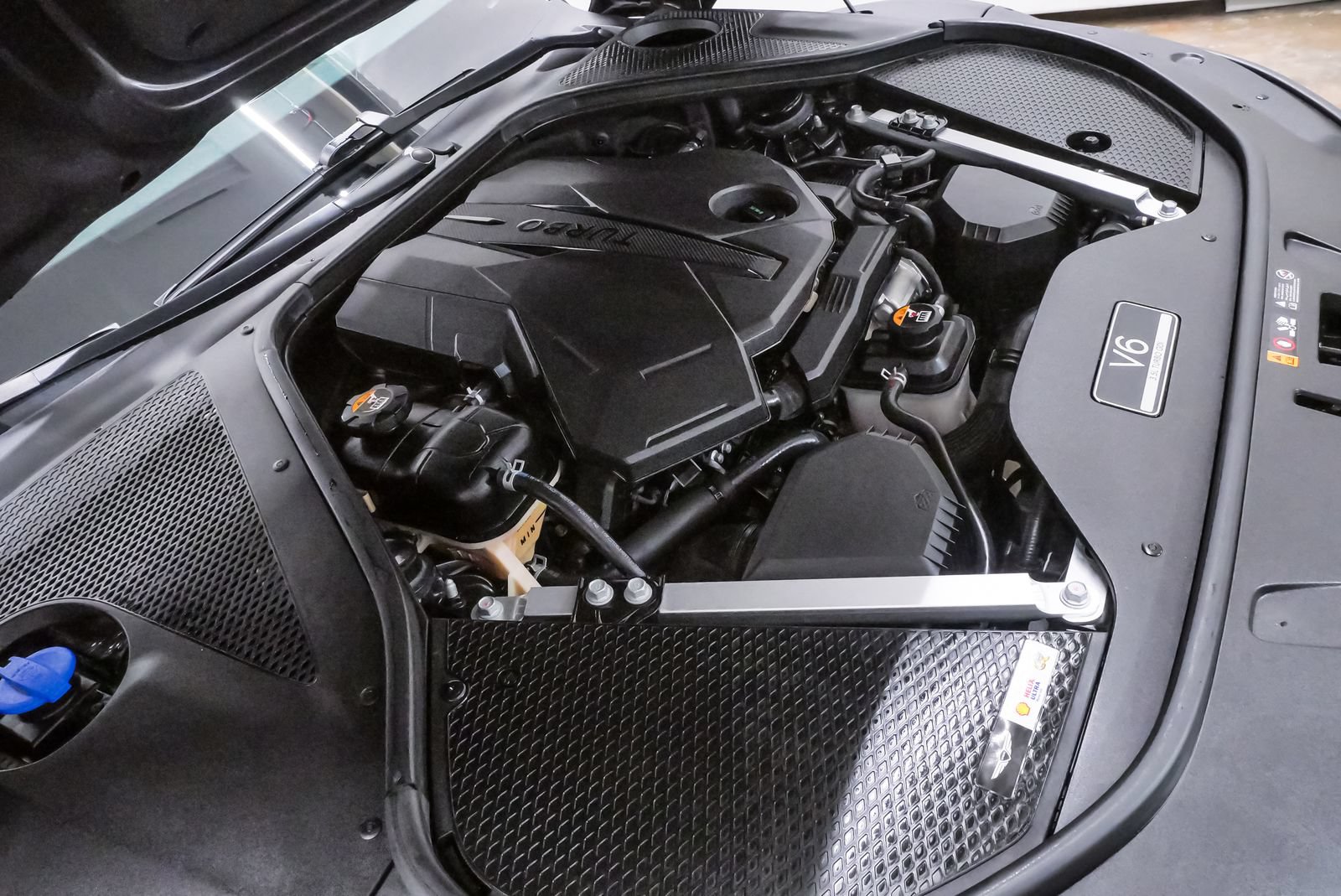 Certified 2023 Genesis G90 3.5T AWD/4WD image 35