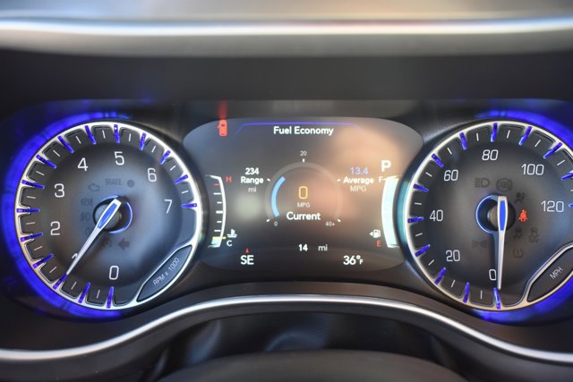 New 2026 Chrysler Pacifica Select image 24