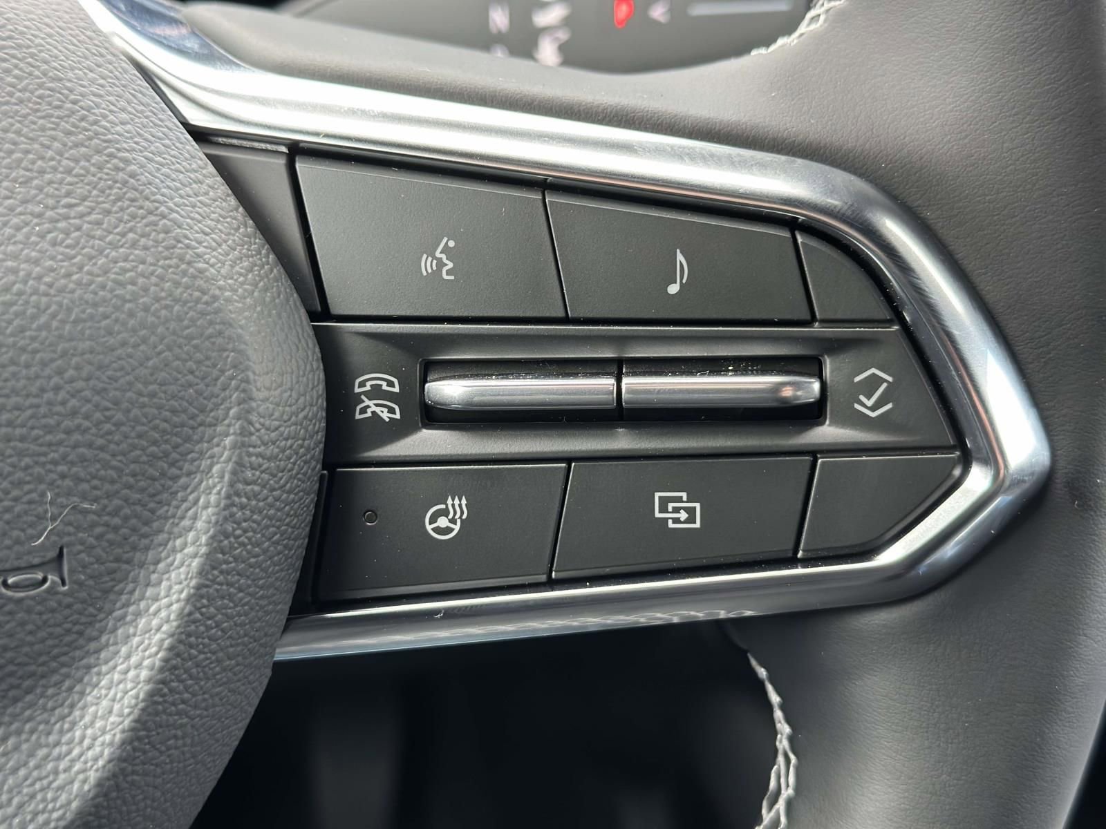 New 2026 Chevrolet Equinox EV LT w/ Convenience Package II image 15