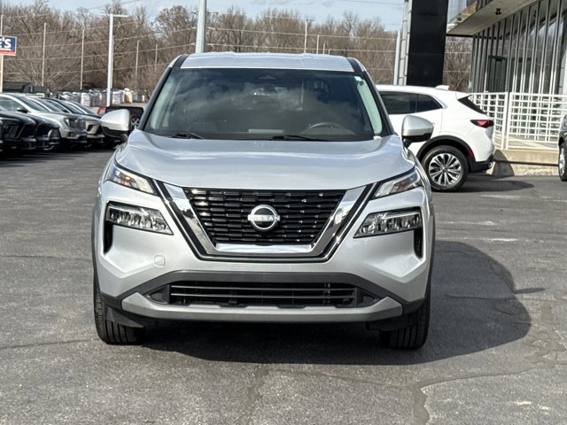 Used 2022 Nissan Rogue SV image 14