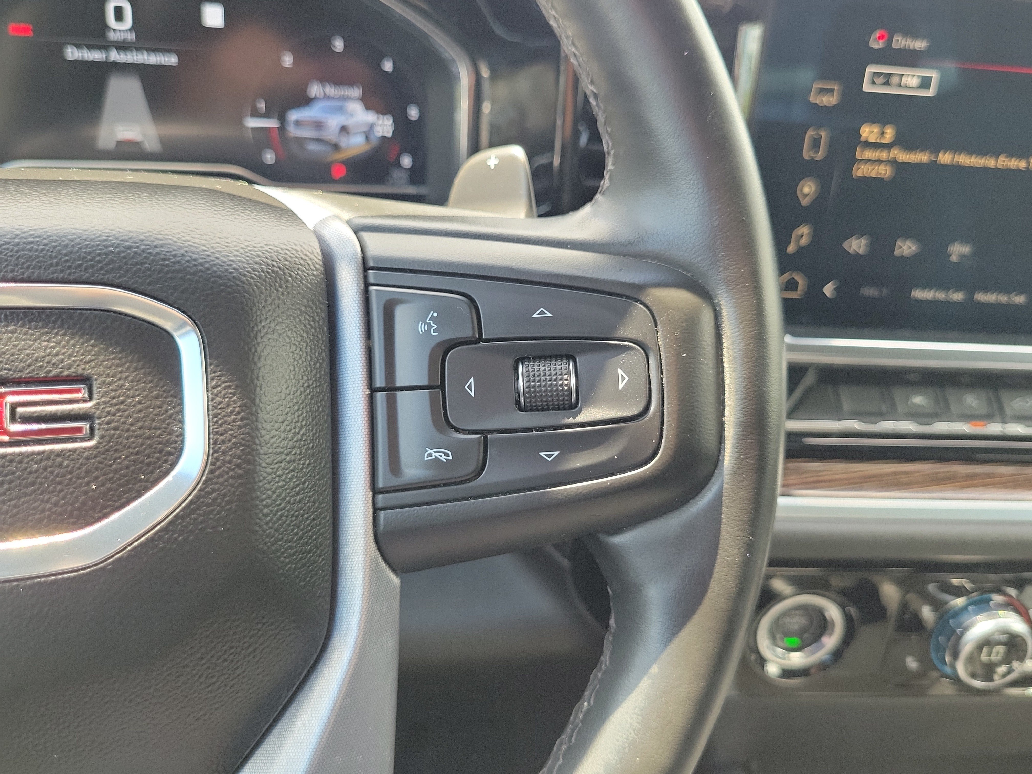Used 2023 GMC Sierra 1500 Elevation AWD/4WD image 19